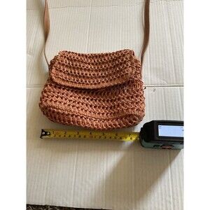 Universal Threads Co. Fold Over Clutch/Evening Woven Straw Bag Sunshine Orange